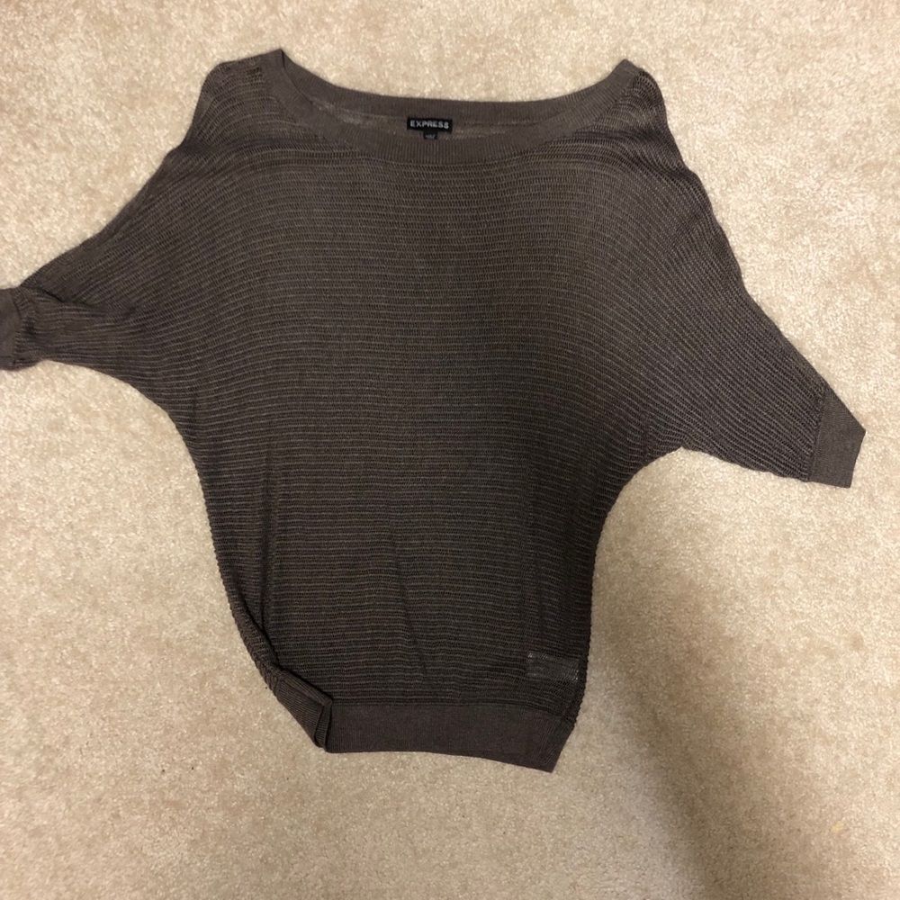 Brown breathable sweater!
